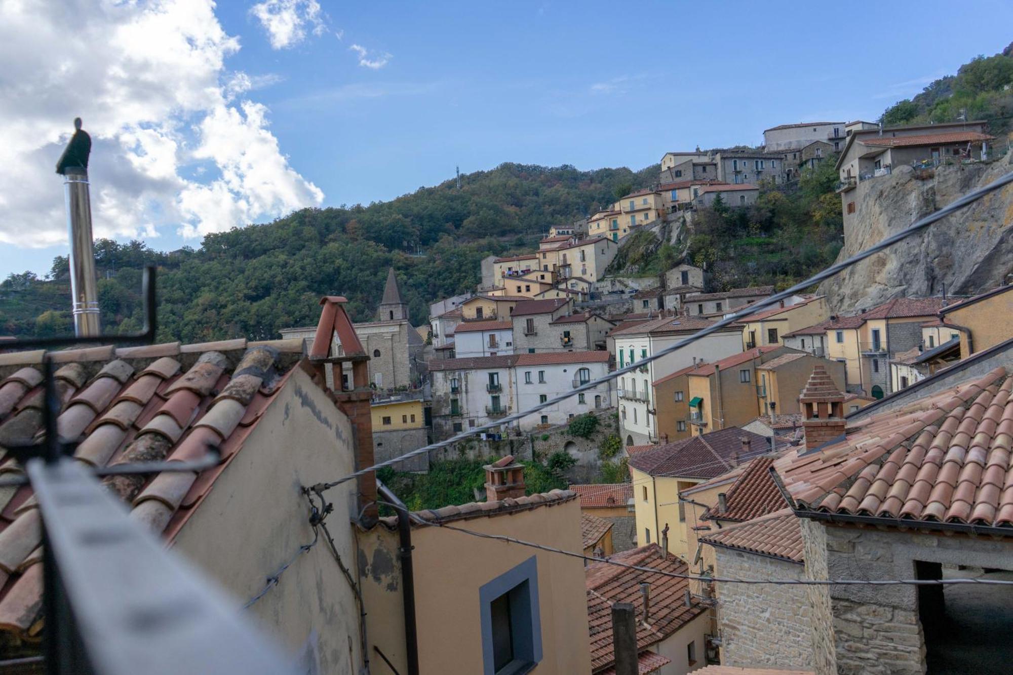 B&B Sud E Magia Castelmezzano Exterior photo